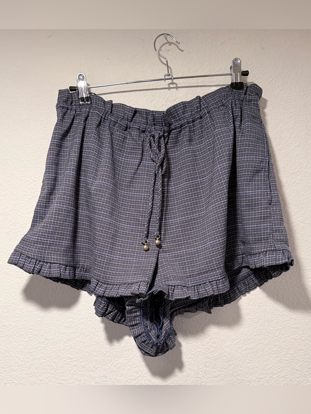 FREE PEOPLE Maggy Mae Blue Check Peasant Top and Shorts Set - Picture 7 of 10